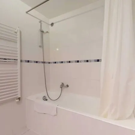 Apartament La Ruinette-cosy 2-bed In Centre