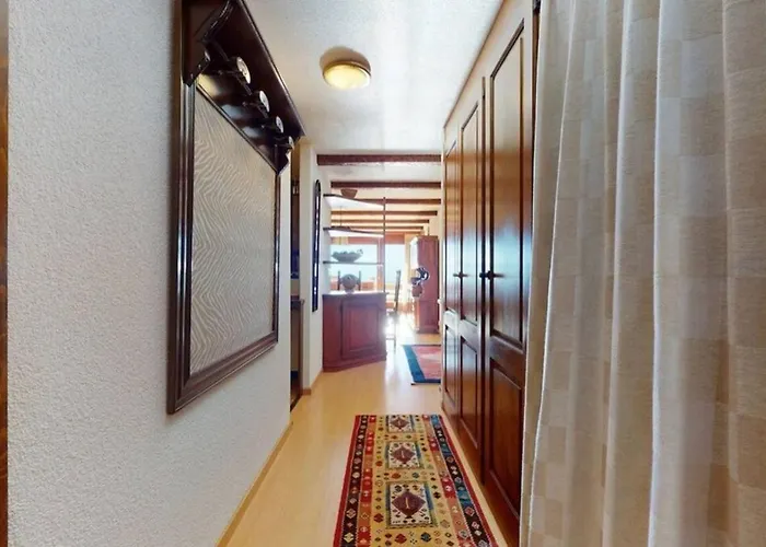 La Ruinette-cosy 2-bed In Centre Appartement