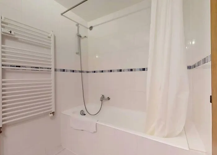 Appartement La Ruinette-cosy 2-bed In Centre